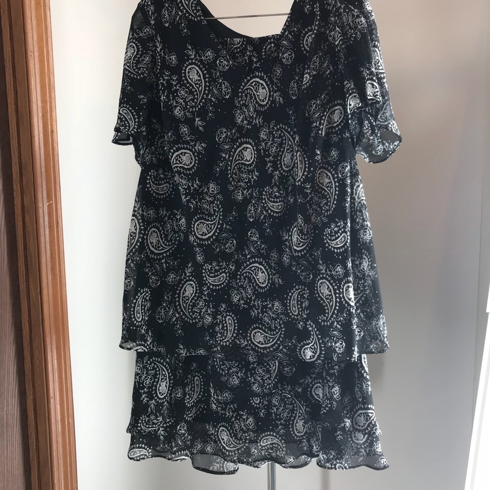 Dressy skirt top outfit 18w